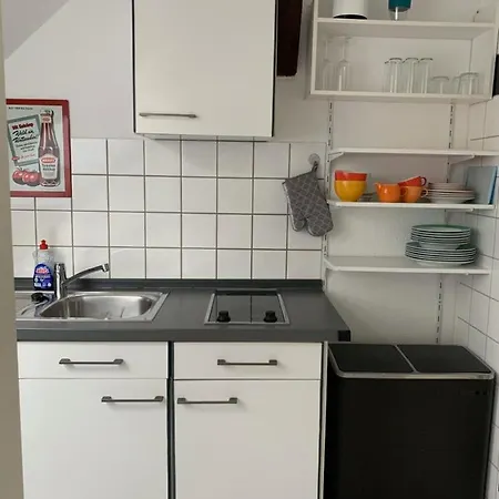 Kleines Apartment In Moenchengladbach-Neuwerk Buitenkant foto