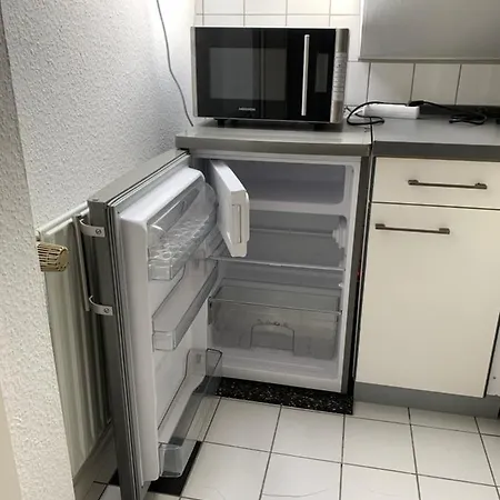 Kleines Apartment In Moenchengladbach-Neuwerk Buitenkant foto
