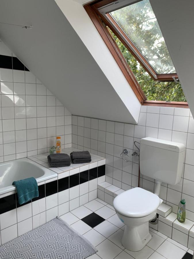 Apartment Kleines In Moenchengladbach-neuwerk Monchengladbach