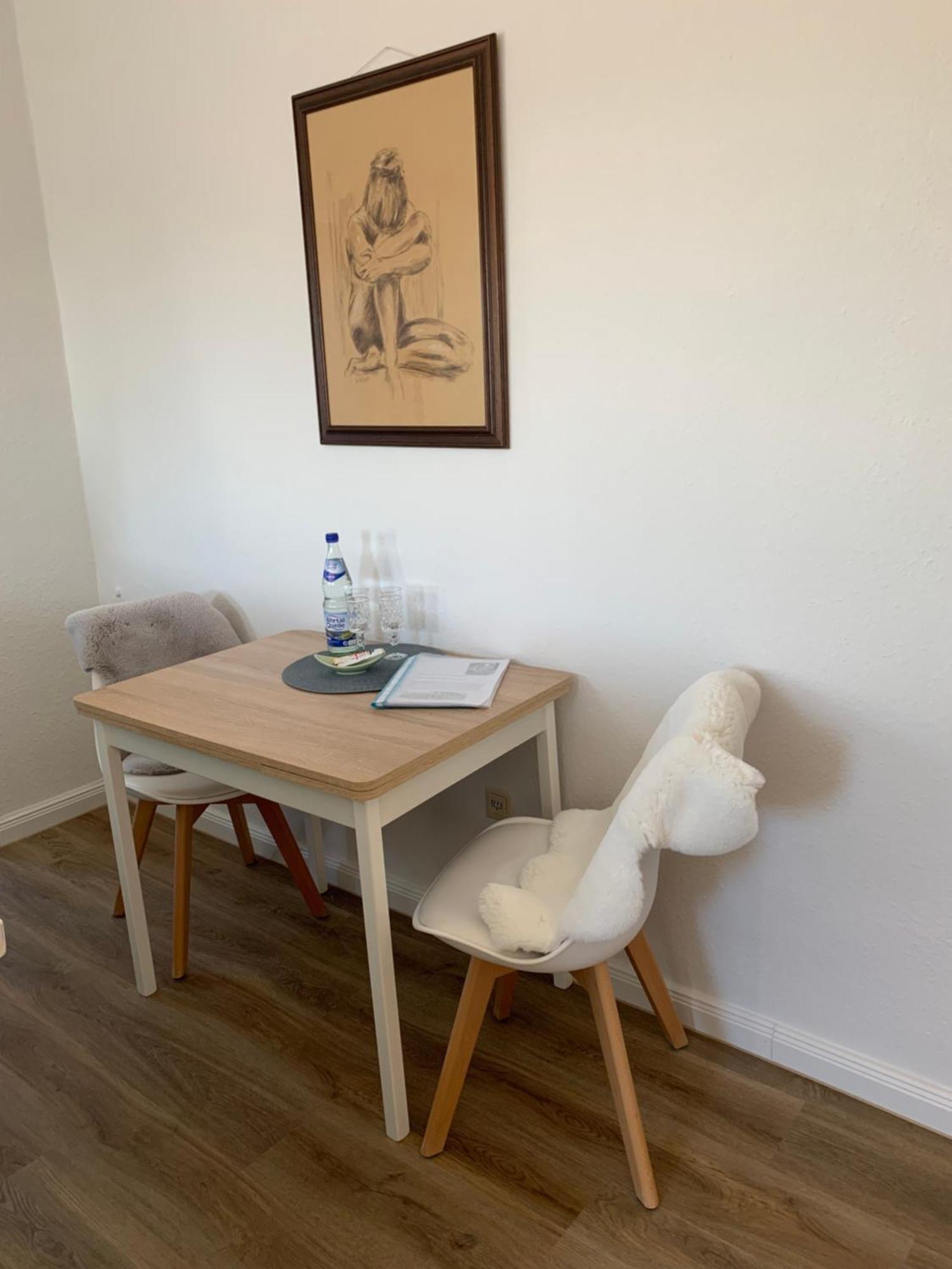 Kleines In Moenchengladbach-neuwerk Apartment *