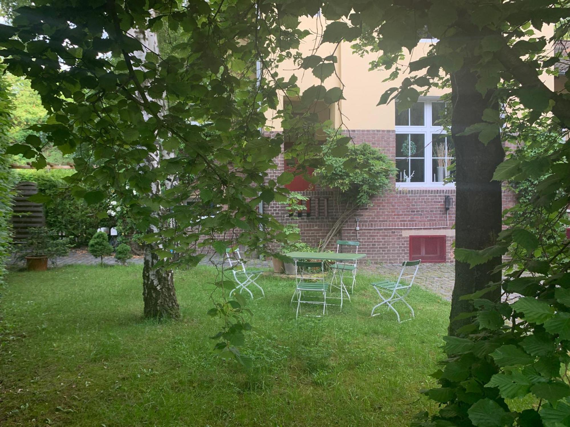 Apartment Kleines In Moenchengladbach-neuwerk